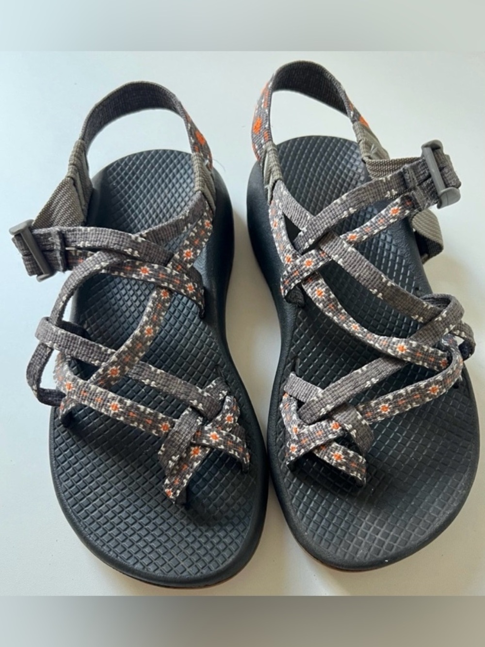CHACO ZX/2 Classic Creed Golden Sandals Size Women 6